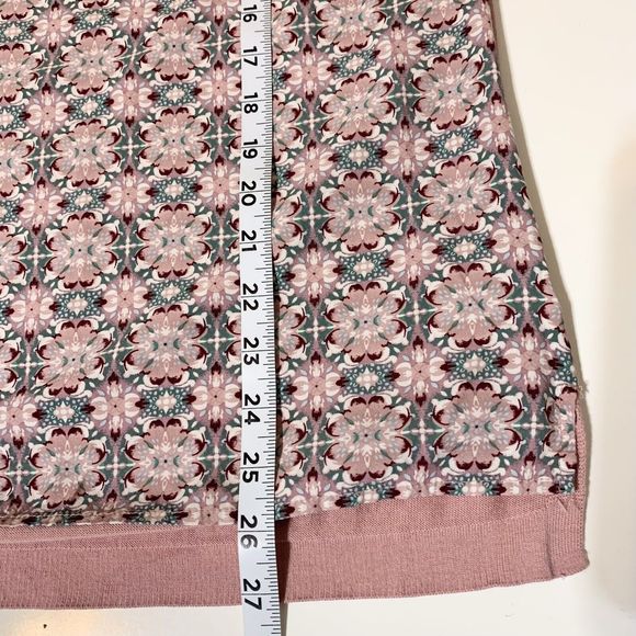 Talbots Blouse Top Womans Large Pink Green Floral Long Sleeve Round Neck Blouse - Picture 9 of 9